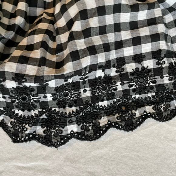 J Crew black/white checkered dress embroidered hem. Size 4. Cottagecore - Picture 4 of 5